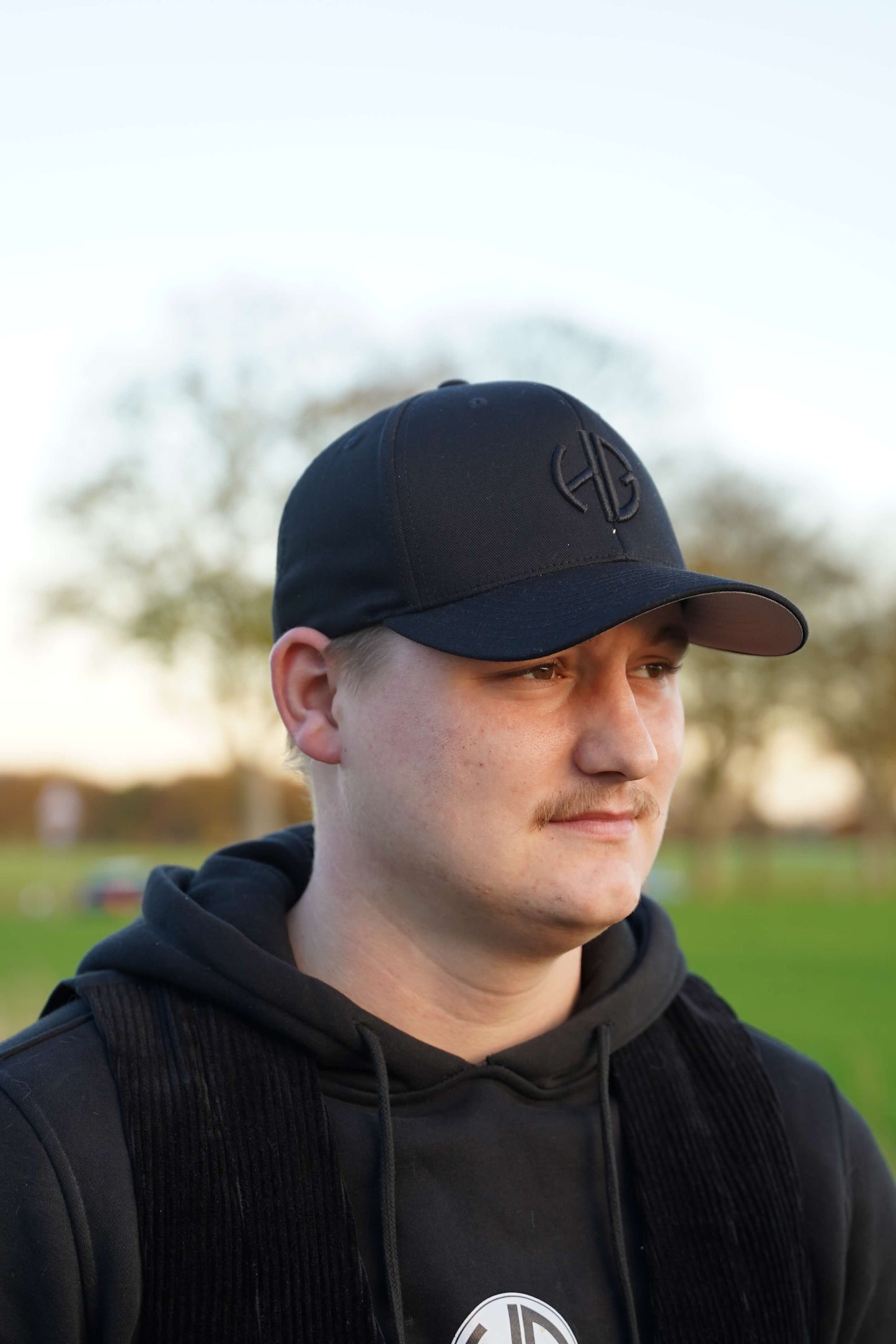 Flexfit Cap mit Stickerei