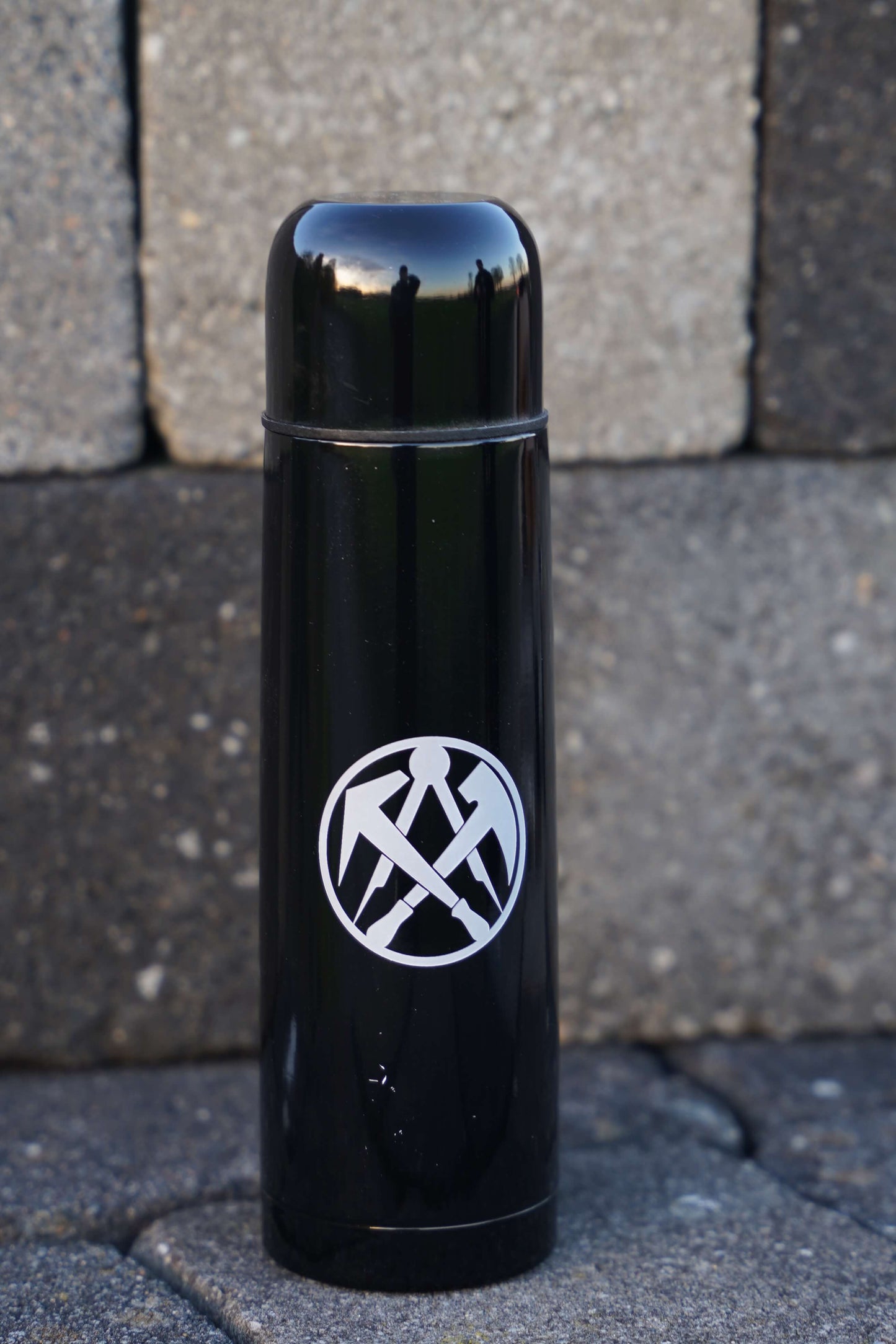 Thermoskanne gelasert