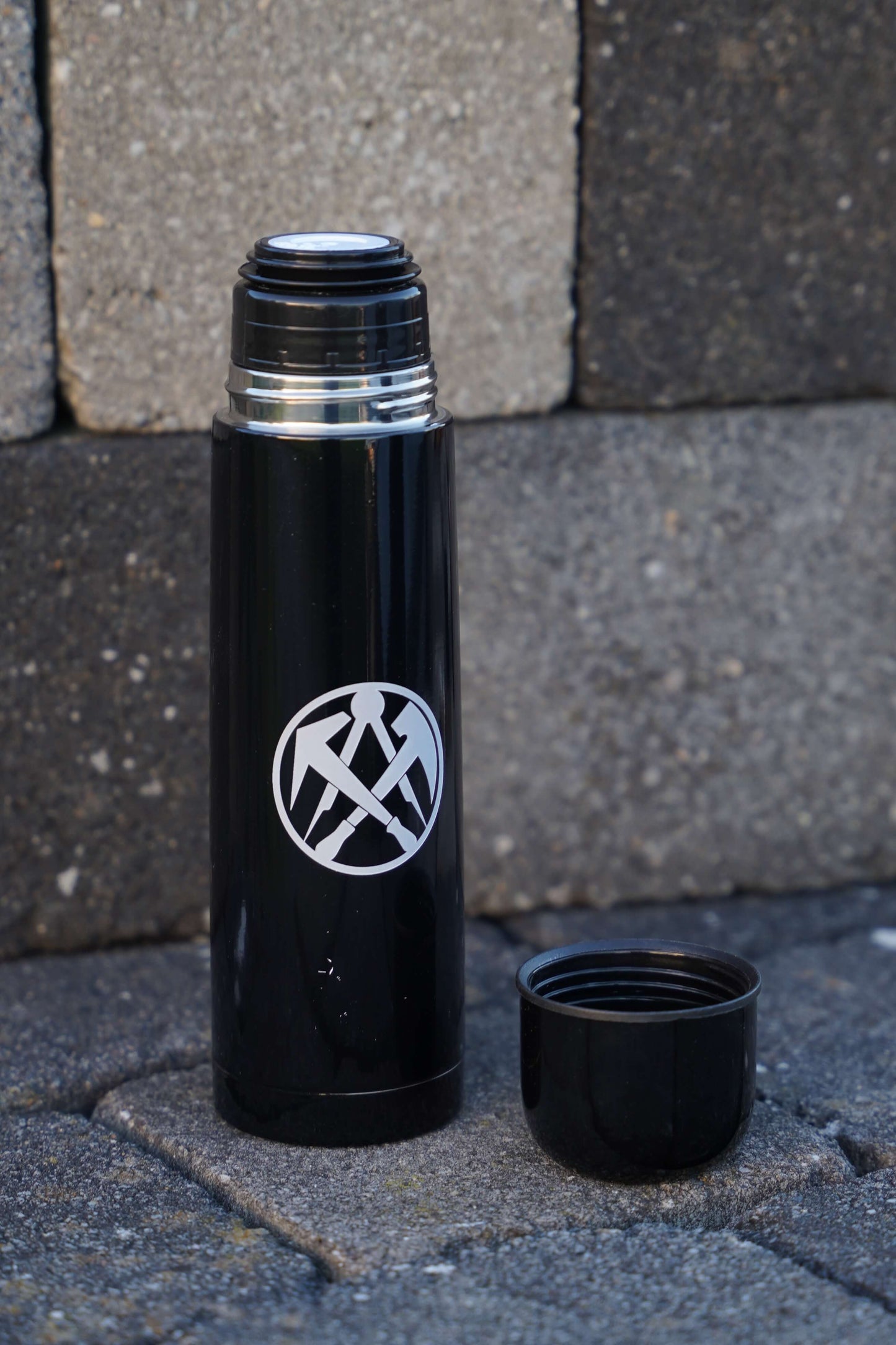 Thermoskanne gelasert