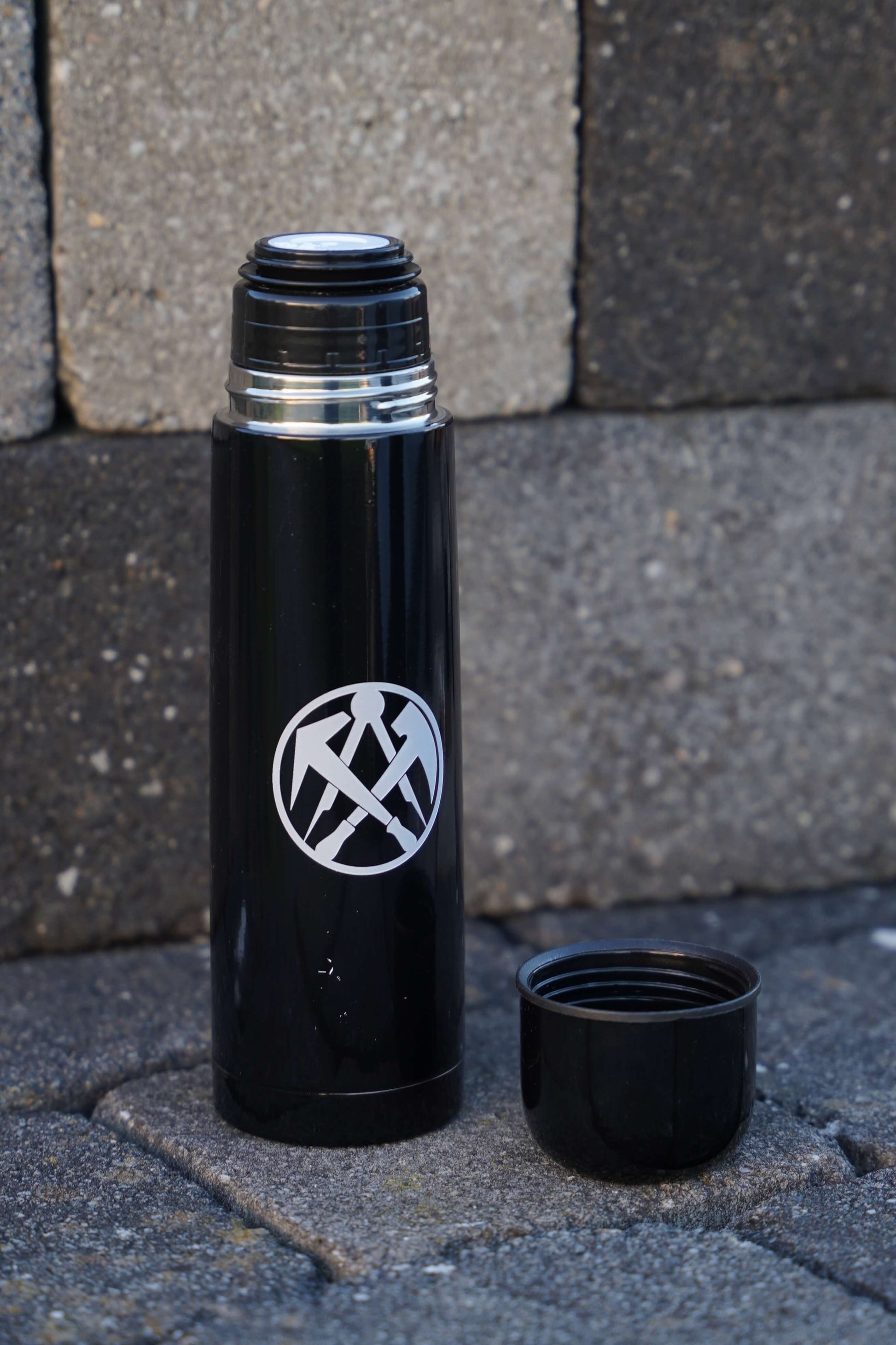 Thermoskanne gelasert