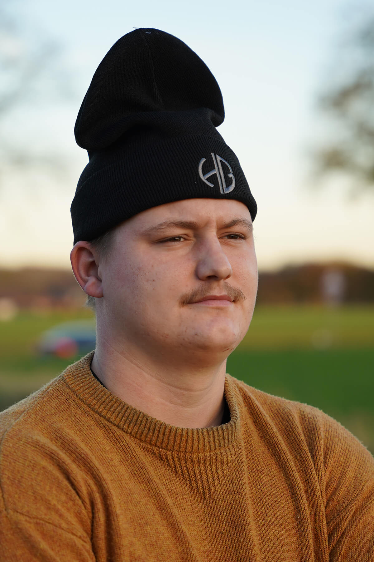 Wintermütze mit gesticktem Logo